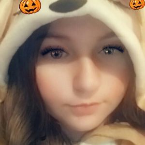 Meet your Posher, Jenn